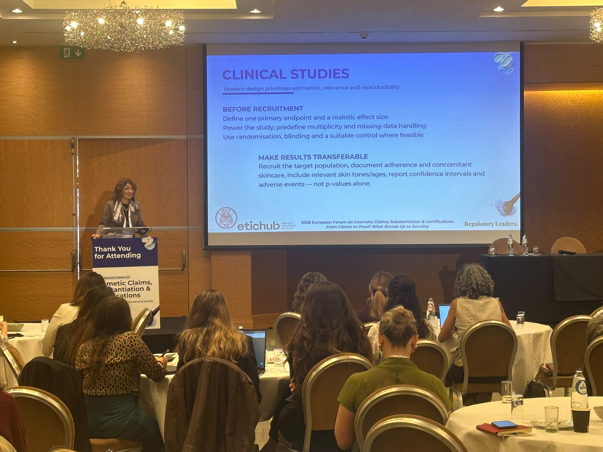 Prof.ssa Paola Perugini, Direttrice Scientifica di Etichub, durante la presentazione al CCSC 2026 di Bruxelles